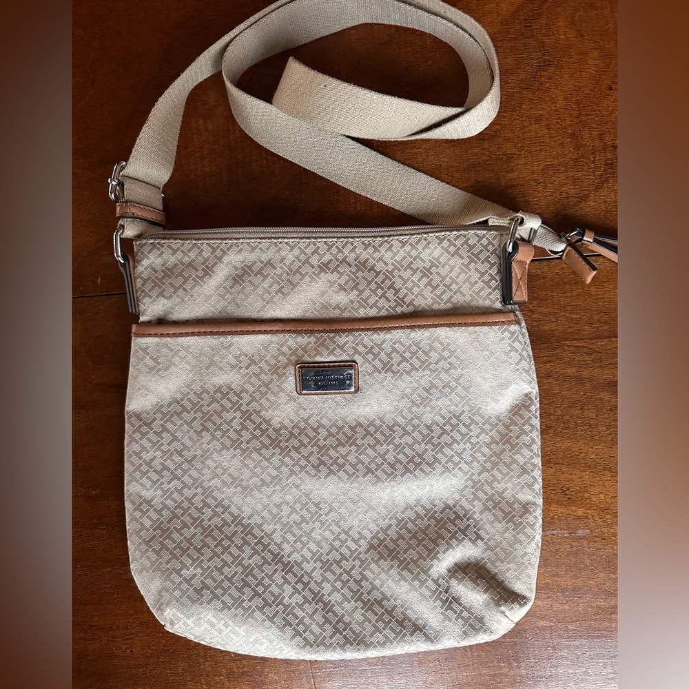 Tommy Hilfiger Monogram Crossbody Bag Beige Canvas Logo Print Adjustable Strap